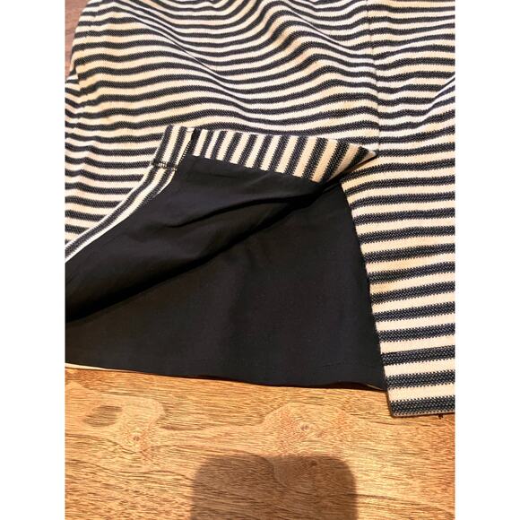 Banana Republic Skirt 10 Striped Black Cream Straight Stretch Lined Knee Length - Picture 4 of 7